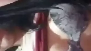 مثليه في سولو الأيرلندية يضحك