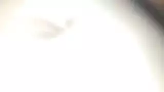 البت مها تاخد الزبر الكبير وتفضل توحوح وتتشرمط على نياكها الإباحية