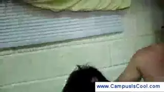 خيال المتعريات يتحقق مع فتاة الحرم المثيرة