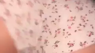 نجمة إباحية عربية محجبة تثير بمؤخرتها التي ترتد وتنتشر بقوة