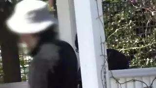 عاهرات خدمة الأيدول: فرج في الزي الرسمي يُلعق قبل شرج صريح