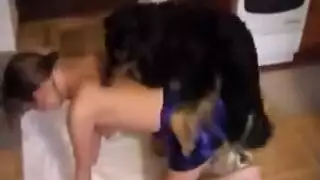 إكس إكس إكس بهيمية: أمهات في أفعال جنسية حيوانية