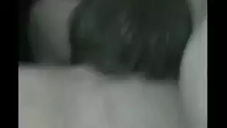 يتحمل التدلي لامع