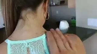 زوجة عاهرة تتوسل لجماع شرجي خشن وتُضرب بقوة