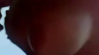 أنبوب البالغين المجاني: هزات مشبعة بالرش والجماع